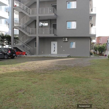 Vila Kledi Shengjin Bagian luar foto